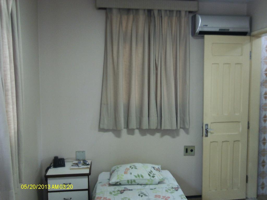Lidia Hotel Φορταλέζα Δωμάτιο φωτογραφία